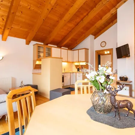 Haus Bergliebe アパート *