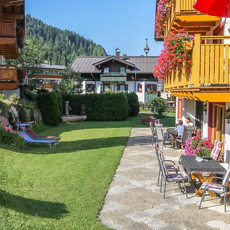 Haus Bergliebe アパート