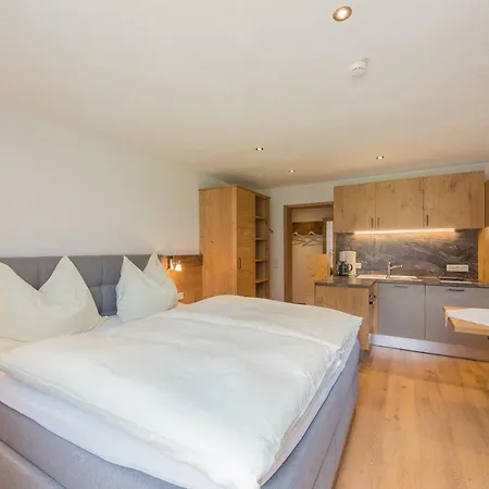 Haus Bergliebe Апартаменты *